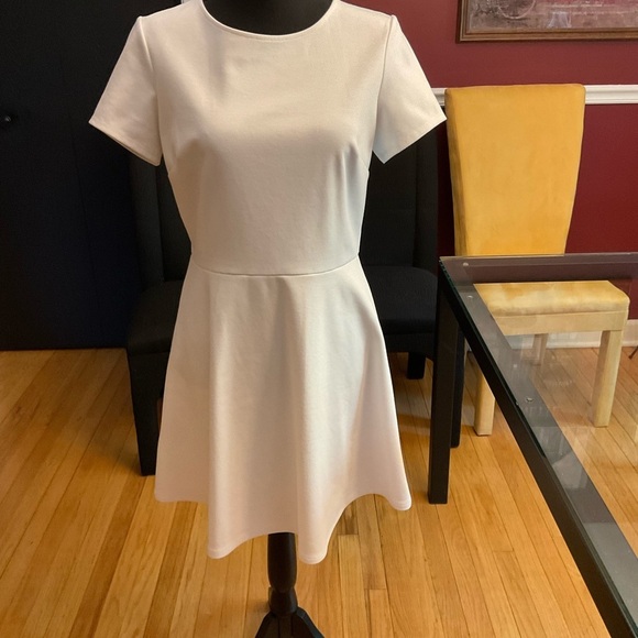 NWT BCBGMaxAzria Chic White Mini Dress - Picture 2 of 12